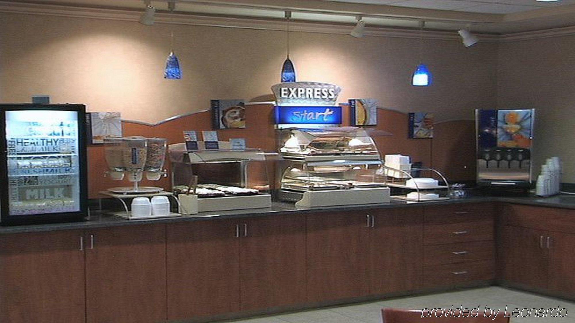 Holiday Inn Express St Croix Valley By Ihg Saint Croix Falls Restaurace fotografie